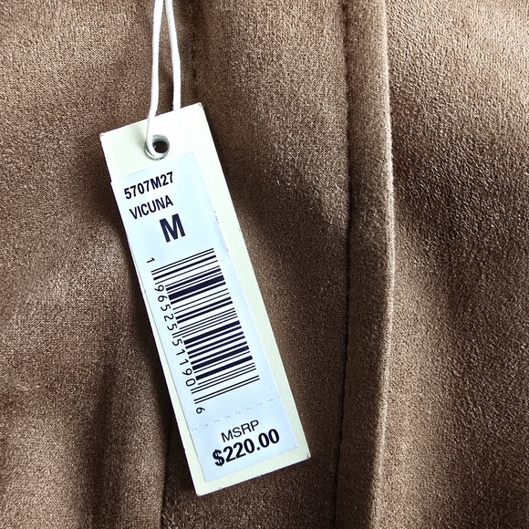 NWT Max Studio Faux Suede Bomber Jacket Womens M Brown Tan - Picture 9 of 9